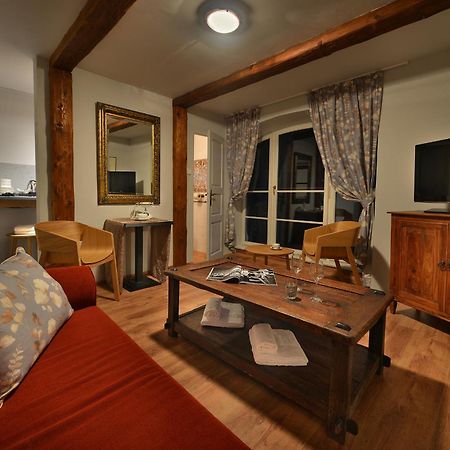 Chateau Loucen Garden Retreat Ngoại thất bức ảnh